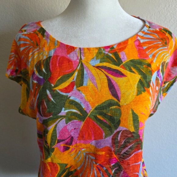 NEW C & C California Artsy Tropical Linen Top Bright Colorful Curved Hem Size M - Picture 2 of 8